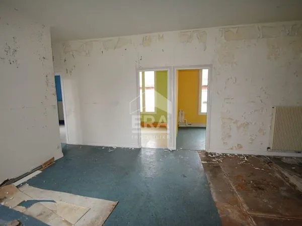 Maison Tergnier 7 pièce(s) 235 m2