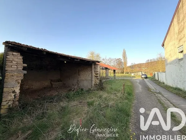 Terrain 1067 m²
