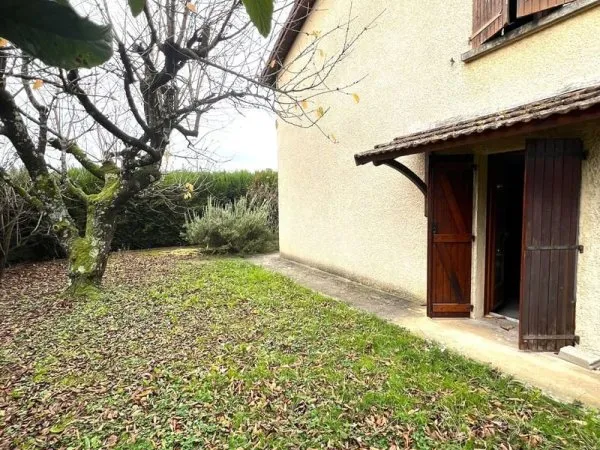 MAISON A DAGNEUX 87 M² + 495 M² TERRAIN + TERRASSE COUVERTE