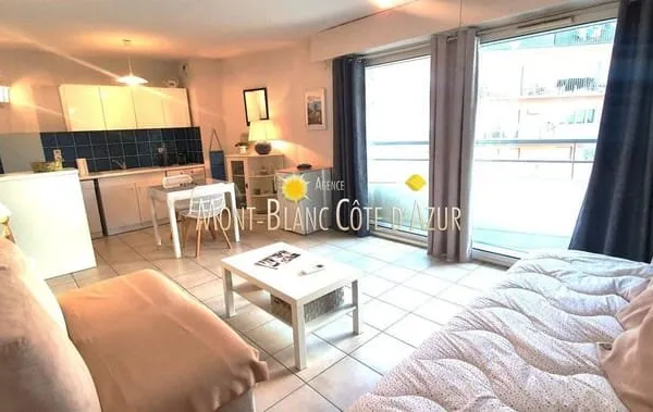 Studio 1 pièce 30 m²