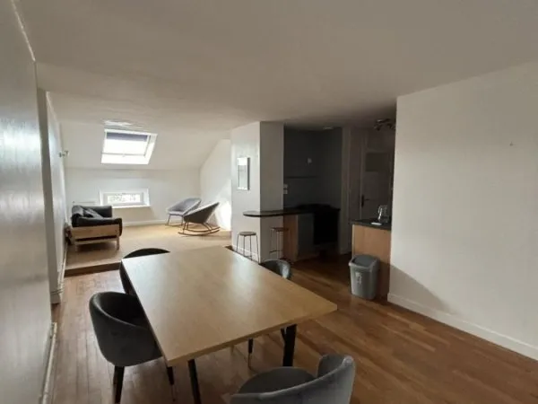 Appartement 2 pièces 65 m²