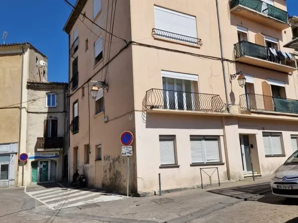 Bâtiment 358 m²