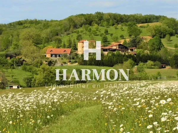 Harmon à vendre : Domaine d'exception 33,9 hectares face aux Pyrénées à Lamazère