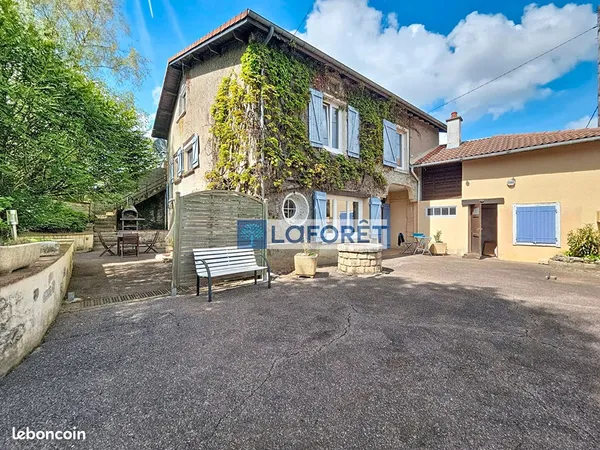 Maison 5 pièces 185 m²