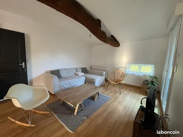 Appartment 2 chambres + cour