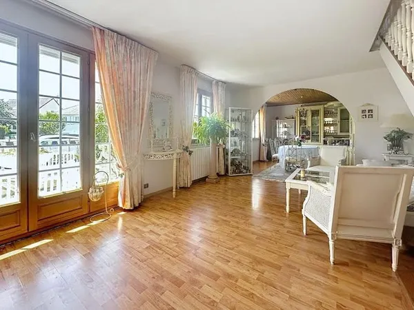 Maison 7 pièces 170 m²