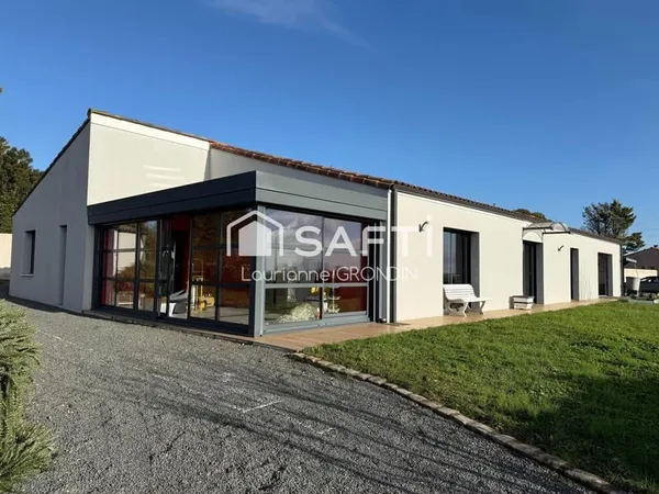 PLAIN PIED 2014- COURCELLES 17400
