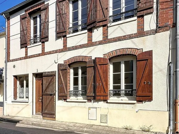 Plein centre ville avec garage et bon DPE