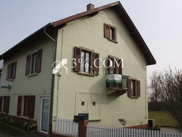 Maison de caractère 162 m2 combles aménageables 6,90 are