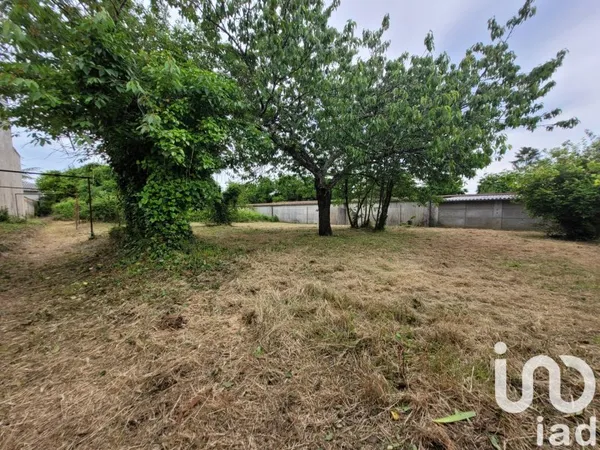 Terrain 640 m²