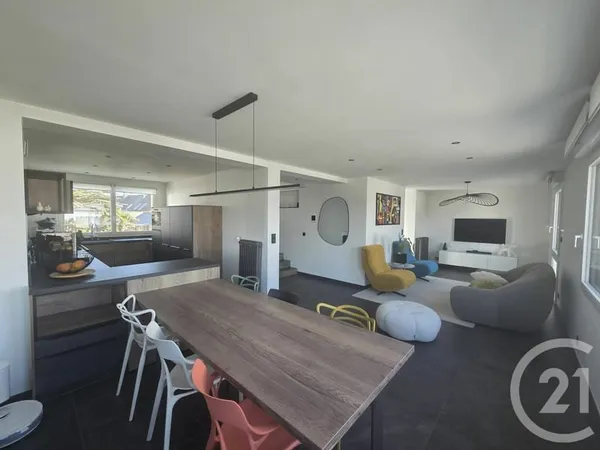 Maison 4 pièces 128 m²