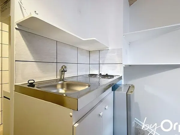 Appartement 2 pièces 12 m²