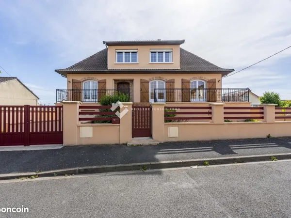 Maison 11 pièces 190 m²