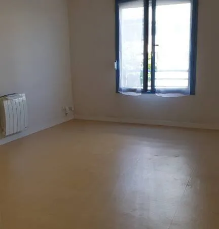 Studio 1 pièce 24 m²
