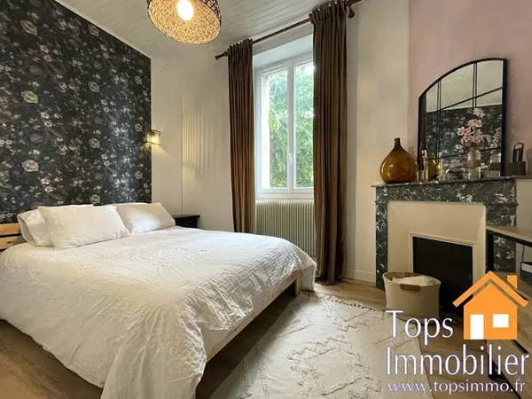 Maison 7 pièces 142 m²