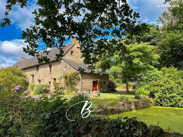 Propriété 8 pièces 235 m²