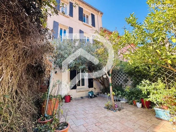 Maison de ville 6 pièces 117 m²