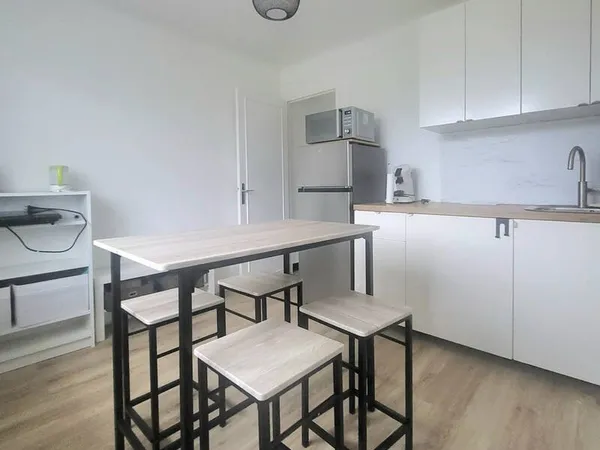 Appartement T2 proche du parc de Grouchy