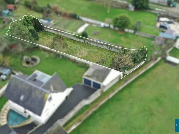 Terrain Vente Ver-sur-Mer   52500€
