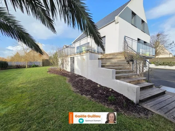 SIBIRIL : Exclusivité - Maison familiale rénovée à 350 mètres de la mer