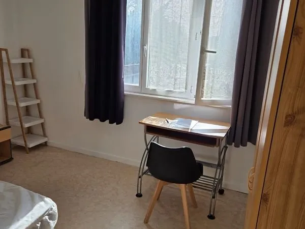 Chambre en colocation proche métro facs eurasante