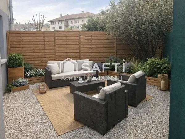 Rez de jardin, Annecy centre