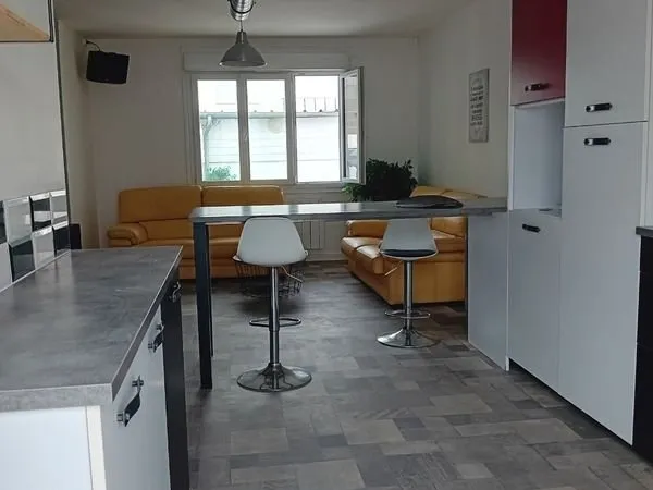 Colocation annuelle la rochelle st éloi