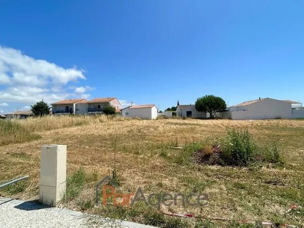 Terrain 457 m²