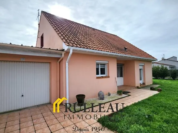 MAISON FAMILIALE AVEC JARDIN - 4 CHAMBRES - GARAGE - 110M2 -
