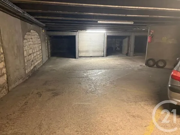 Stationnement Vente Paris   28500€