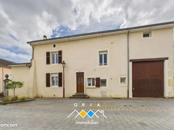 Maison 11 pièces 290 m²