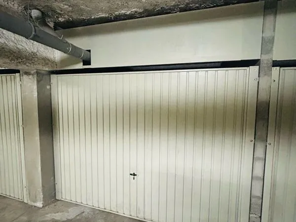 Garage a louer