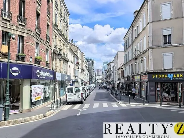 Boutique 2 pièces 500 m²