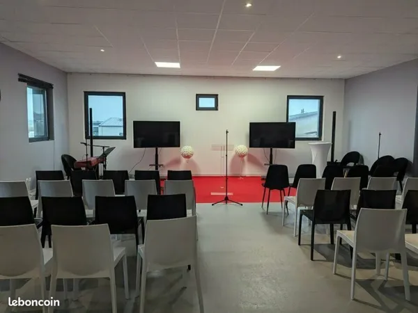 BUREAUX 100 m² LE GRAND QUEVILLY