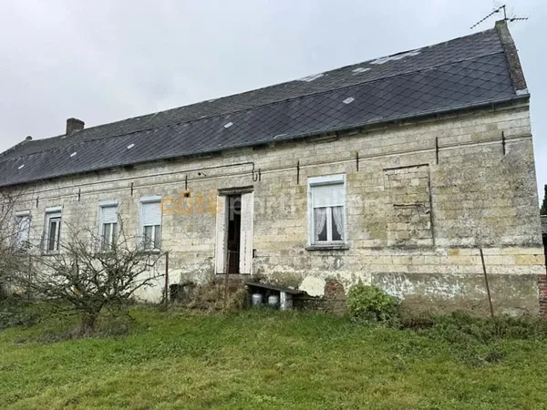 Maison 1 pièce 100 m²