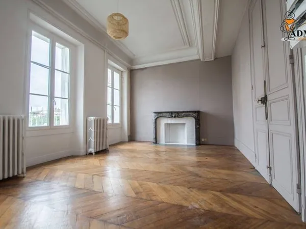Immeuble 167 m²