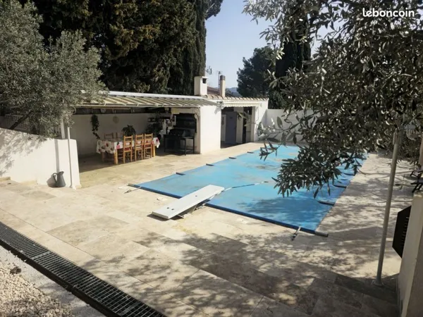 Propriété 7 pièces 170 m²