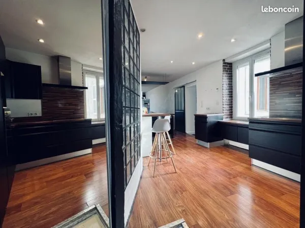 Appartement 2 pièces 64 m²