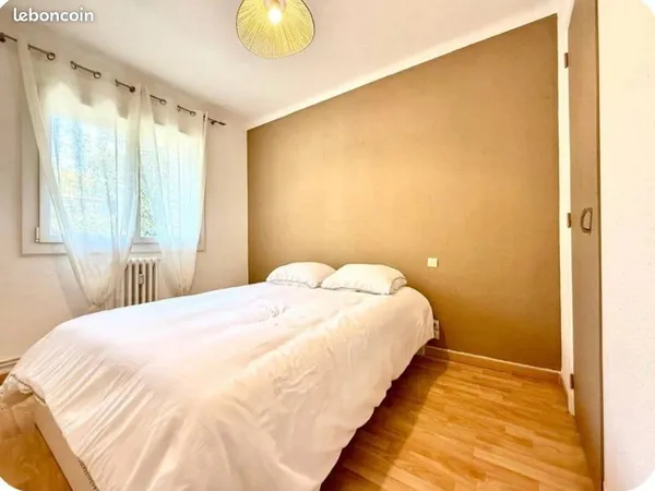 Chambre à louer - Appartement 70m2- Proche centre Ville