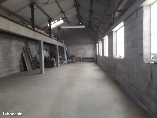 Box 13 m2 à louer