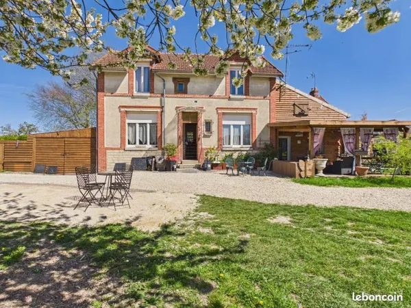 Maison 4 pièces 102 m²