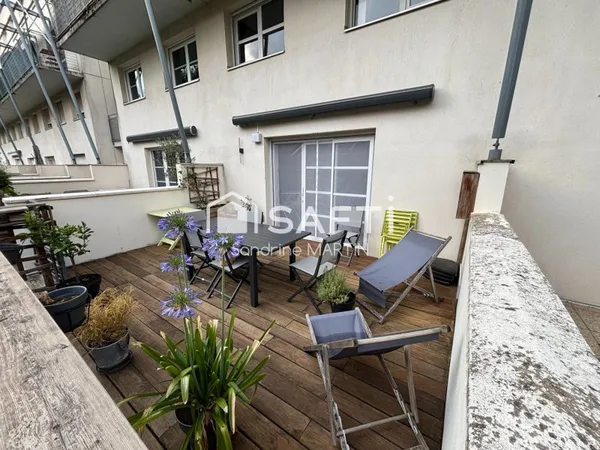Duplex 90m2, terrasse 22m2, jardin, garage et cave attenante