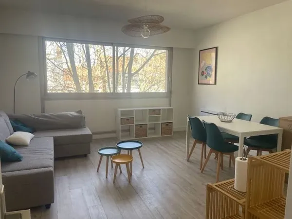 Studio 1 pièce 29 m²