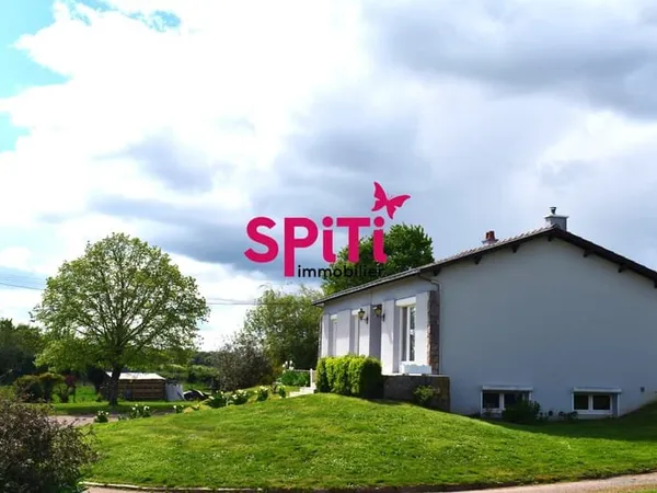A VENDRE CHANTONNAY MAISON SUR SOUS-SOL 135 M2 ENVIRON