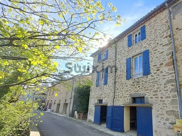 Maison en pierre : 2 logements indépendants