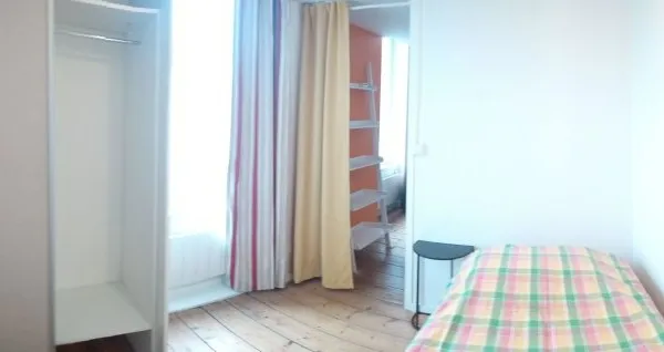 Location logement 23m². St Laurent-sur-sèvre