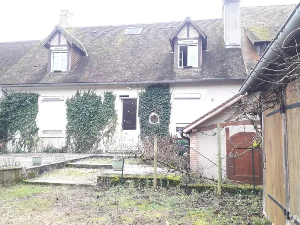 Maison 8 pièces 280 m²