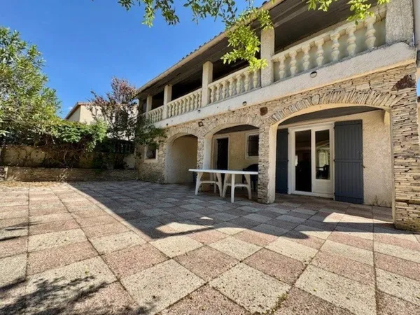 Maison à vendre 7 pièces SAINT CHRISTOL LES ALES (30)