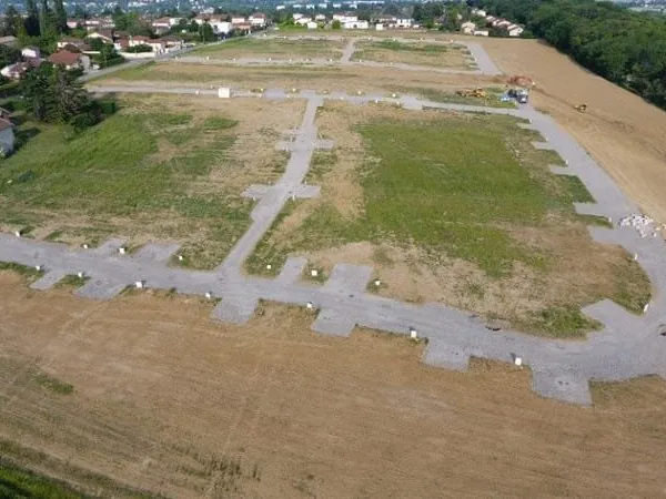 Terrain 378 m²