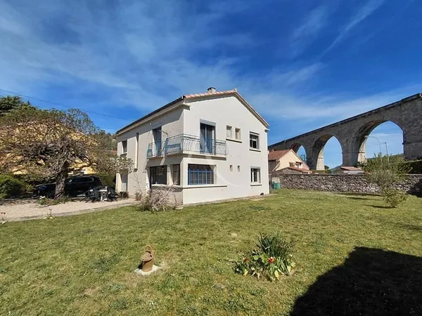 Maison 5 pièces 147 m²